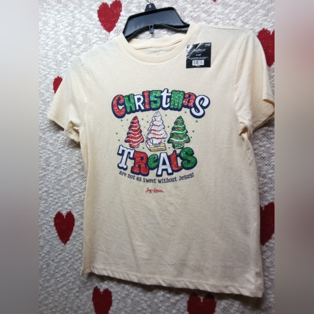 Christmas Shoppe size Small Women's Tshirt Christmas NWT